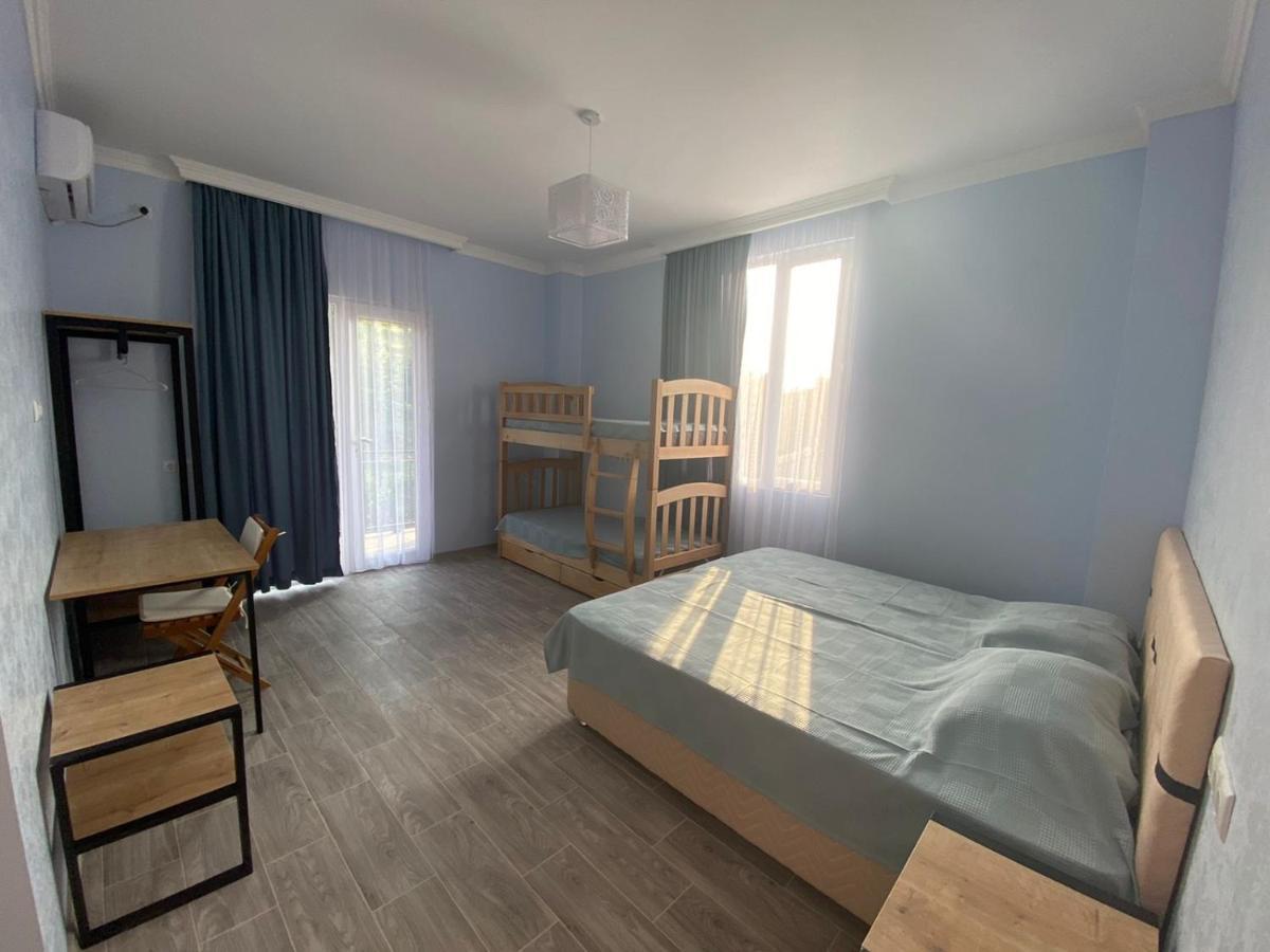Hotel Kemo House Batumi Esterno foto