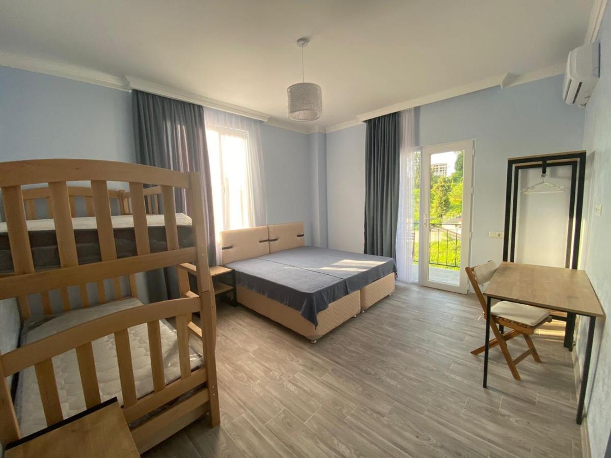 Hotel Kemo House Batumi Esterno foto